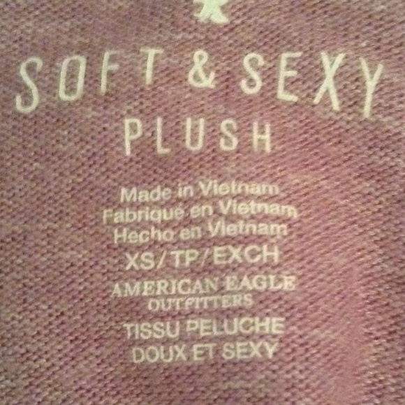 AE soft and sexy purple cold sholder top - Picture 3 of 3